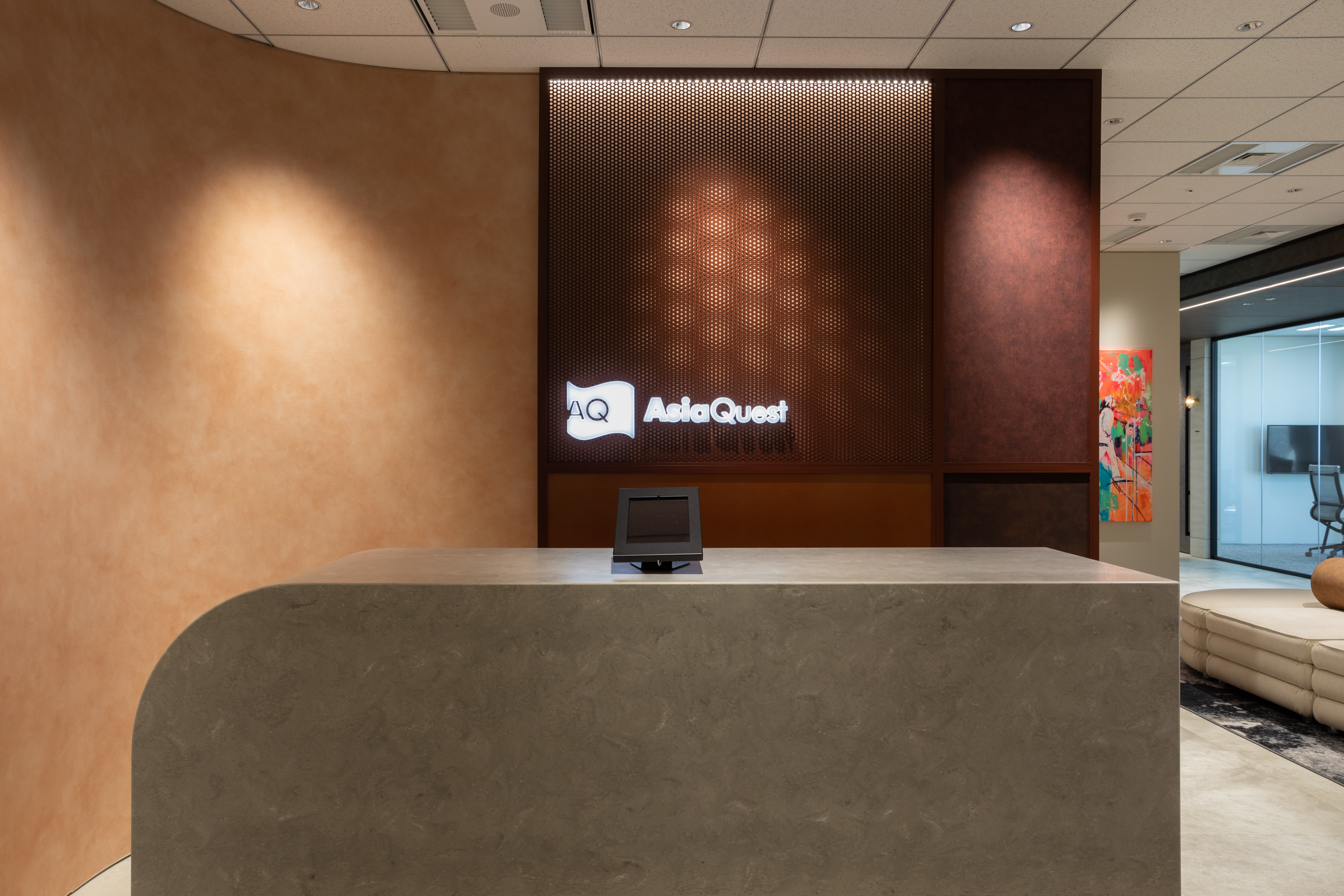 aq_entrance